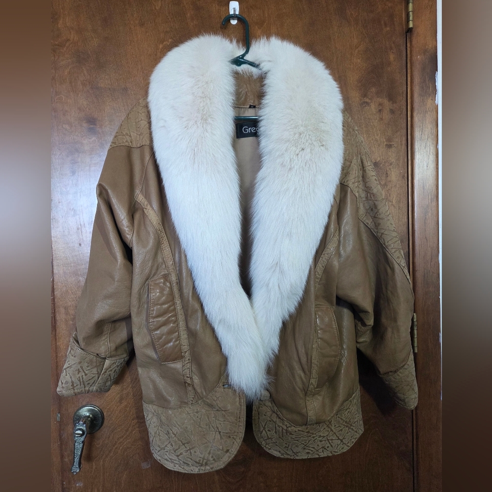 90s Greg Bell Caramel Brown Leather and White Fur Waist Coat. Women's Small